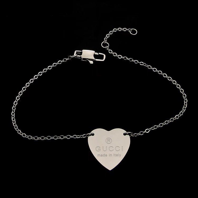 GB011   Gold plated peach heart bracelet jewelry