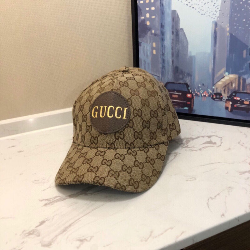 GUH6 Classic Presbyopia Leather Label Baseball Cap