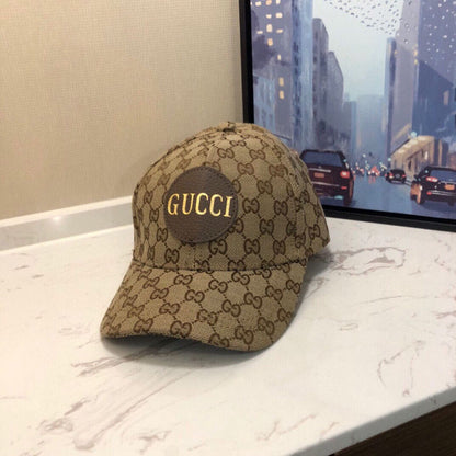 GUH6 Classic Presbyopia Leather Label Baseball Cap