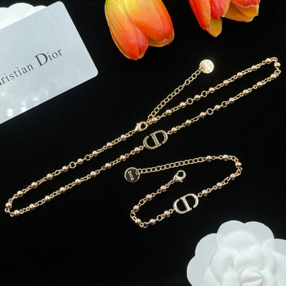 DB2  Bracelet 18K plating gold Jewelry