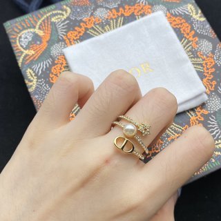 DIR3 Women's fashion accessorize with pearl rings  Jewelry