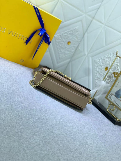 LLP040 Leather bag 21.5x13.5x6CM Bags