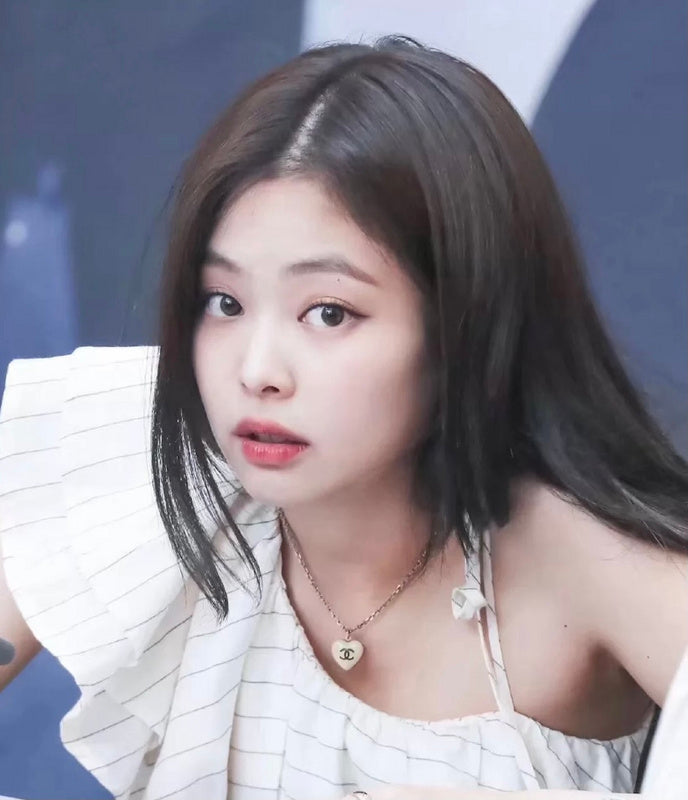 X500   Women's heart-shaped flower drop oil necklace  jewelry