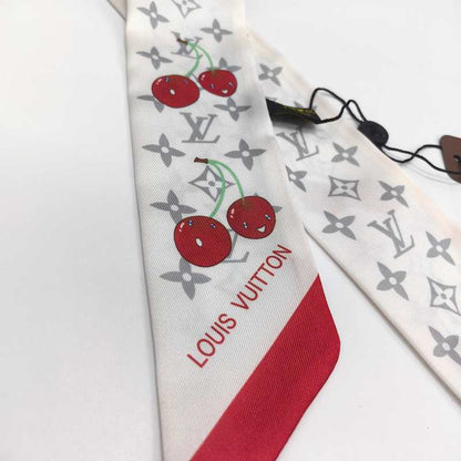 XLC11 Silk satin 120-5CM Scarf