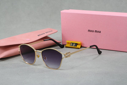 53 Sunglasses with box