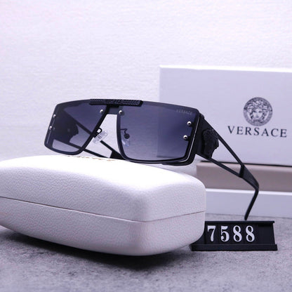 7588 Sunglasses with box