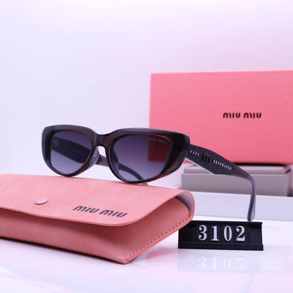 3102  Sunglasses with box