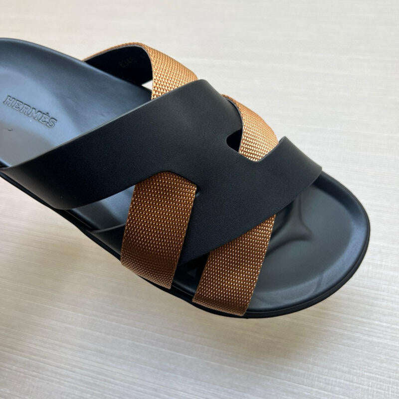 YHS1 Slippers Men shoes 38-46 With box