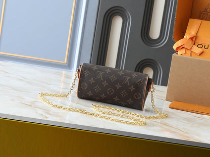 LLP218 Shoulder Bag 20.5-11-6CM Bags With Box