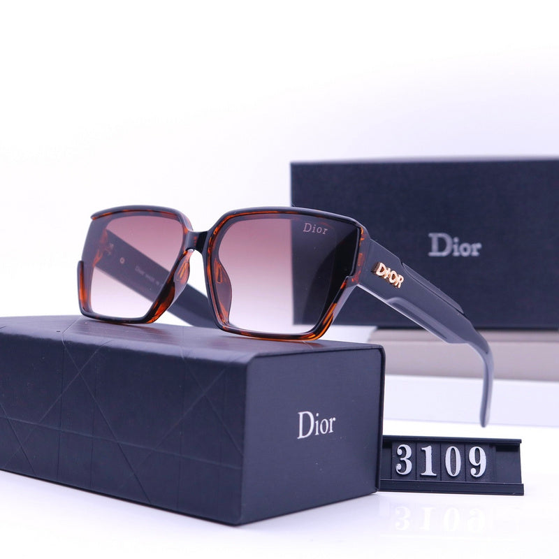 3109  Sunglasses with box