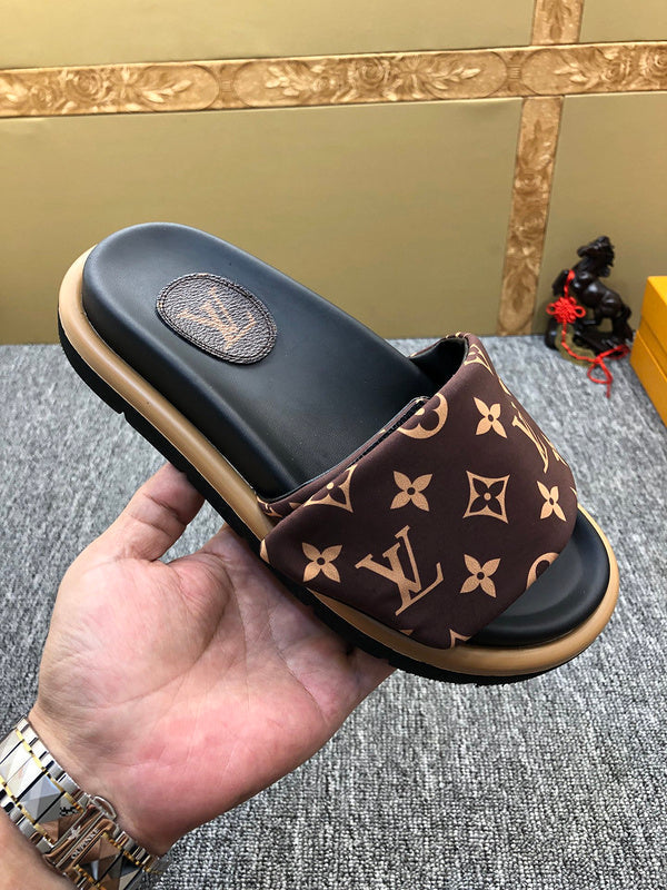 YLS1 shoes man and women slippers  with all packaging