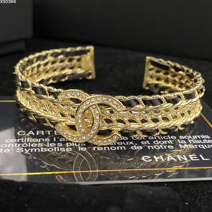 CB2   Classic women's bracelet jewelry