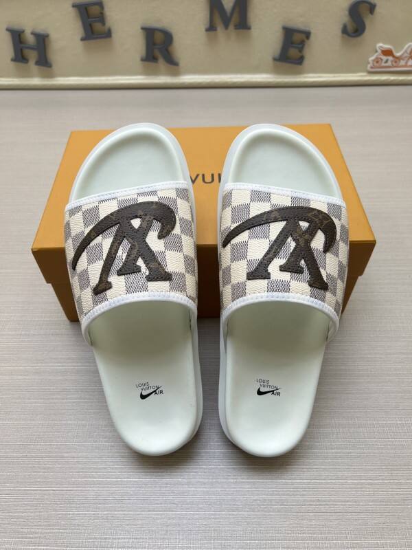 YLS01 Slippers Men shoes 38-45 With box