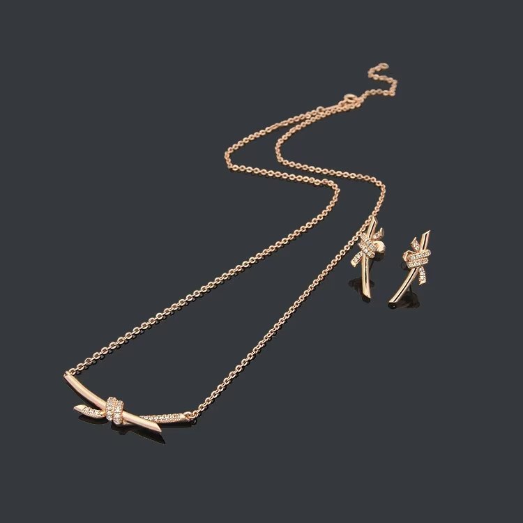 TN061  Women's stainless steel necklace jewelry