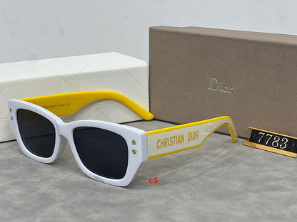 7783   Sunglasses with box