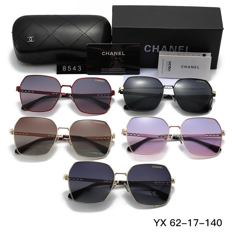 8543 Sunglasses with box