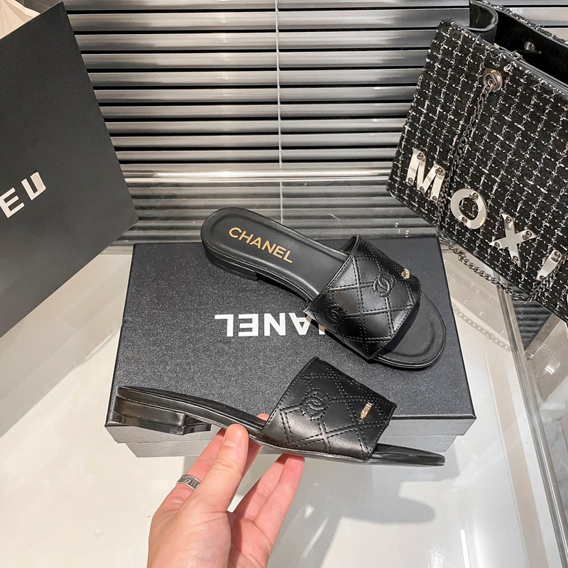 MJCS08 Leather slippers Women shoes 35-40 With box