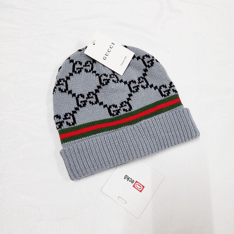 PGCH7   Knitted letter regular thin hat