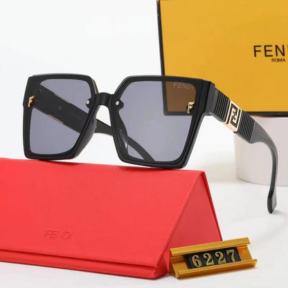 6227 Sunglasses with box