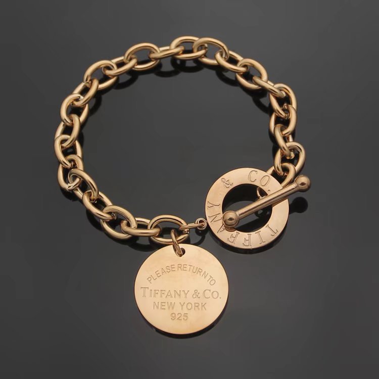 TB05     Round Pendant Bracelet Jewelry