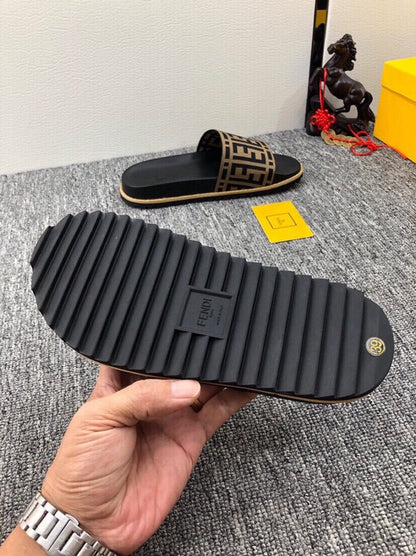 YFS3 Couple Slippers Size 36-45 Shoes with box