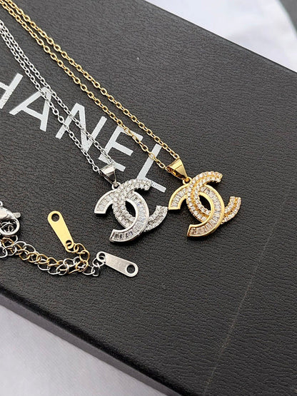 X668    Women's titanium steel necklace jewelry