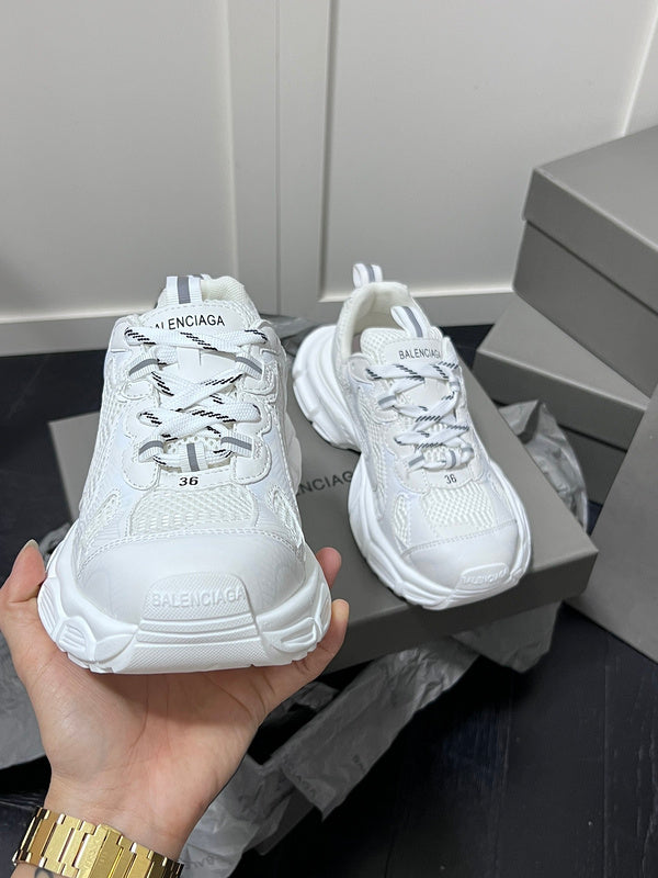 MBS9 Fashion women's and men's sneakers 35-44 shoes with box