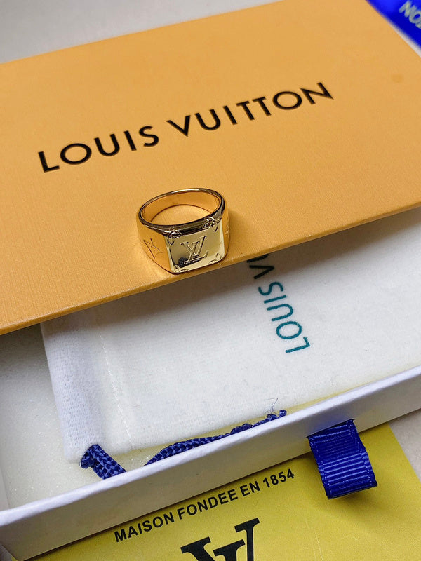 J139  Men's and women's titanium steel ring jewelry