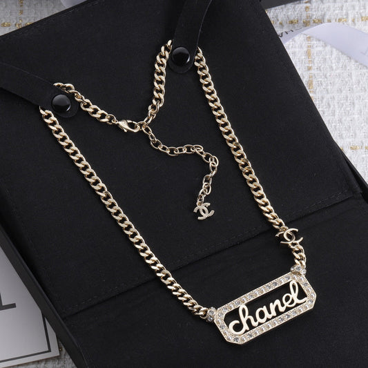 CHN68 Fashion necklace for men and women  Jewelry