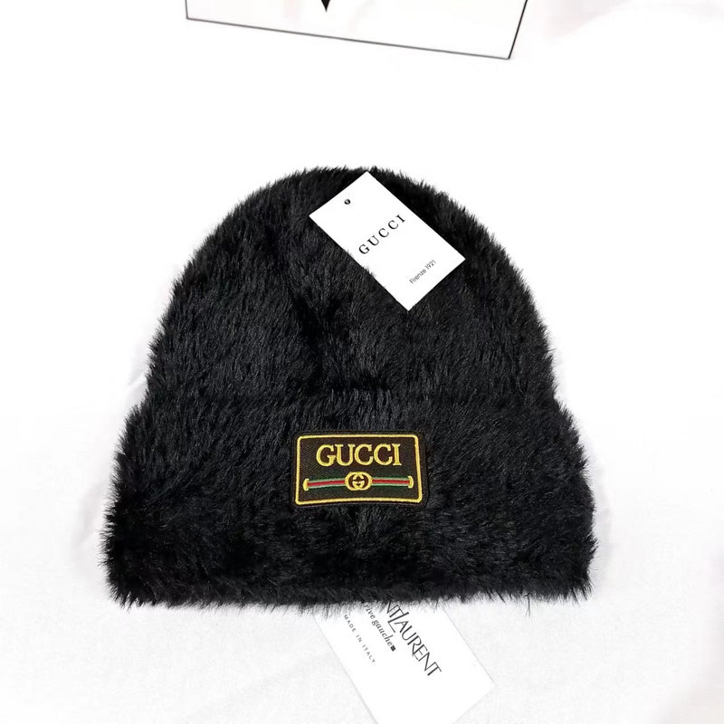 PGCH3   Women's fluffy knit hat