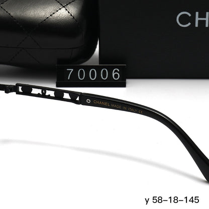 70006  Sunglasses with box