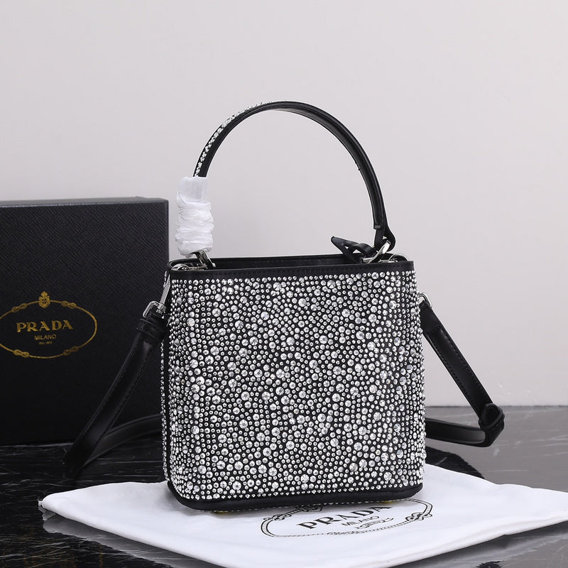 GPP08  Classic full diamond handbag with box 16-21-10CM