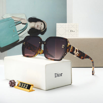 6332   Sunglasses with box