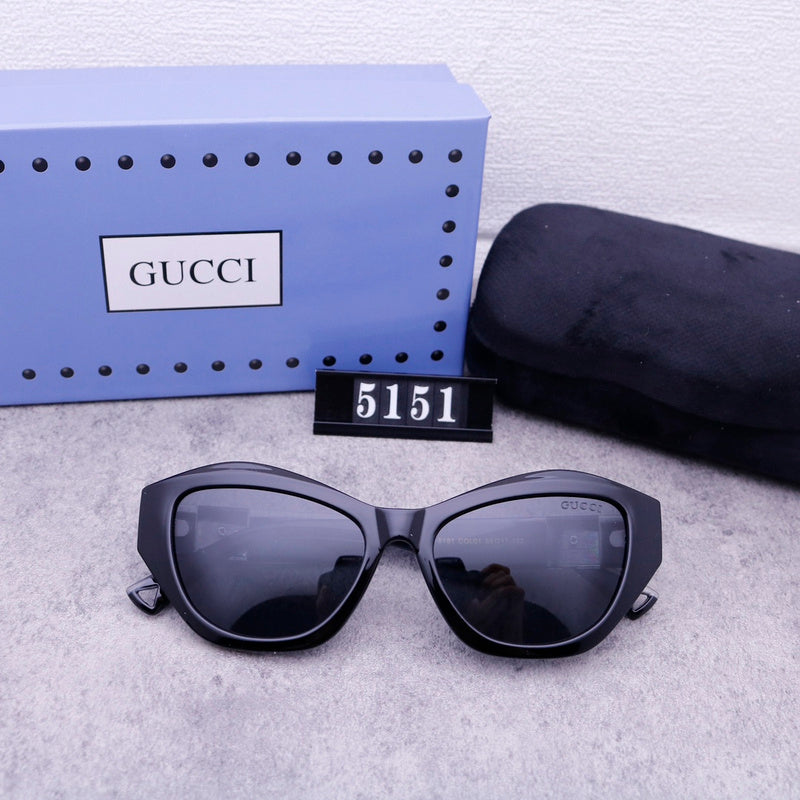 5151  Sunglasses with box