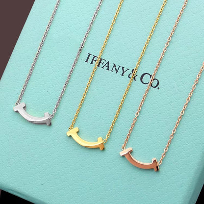 TN025  Women's smiley face stainless steel necklace jewelry