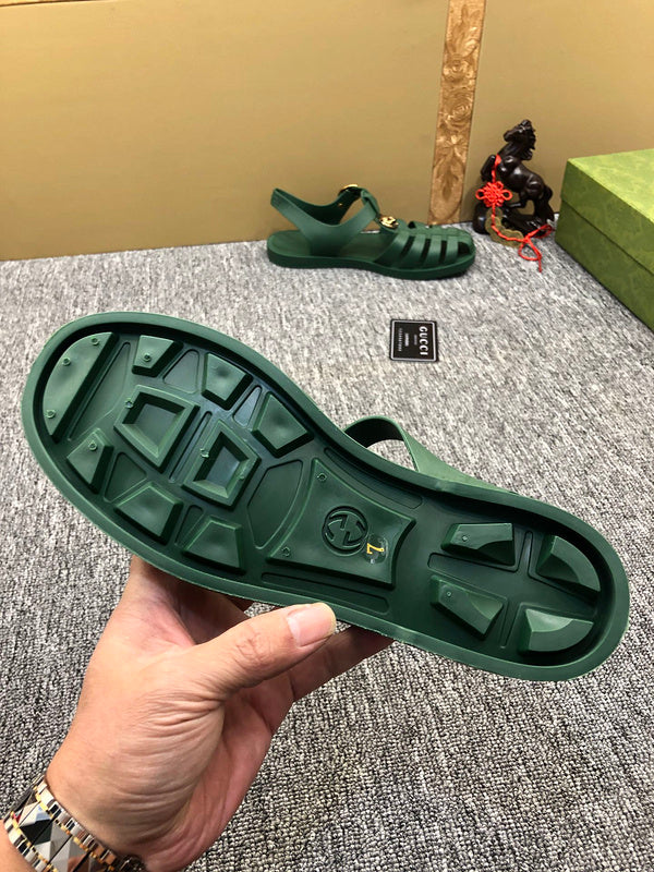 YGS3 shoes man slippers with all packaging