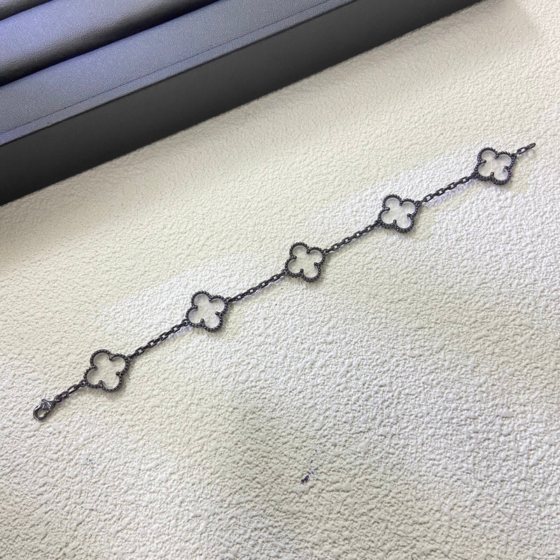 AVSB7   Darth Vader white crystal multifaceted bracelet jewelry