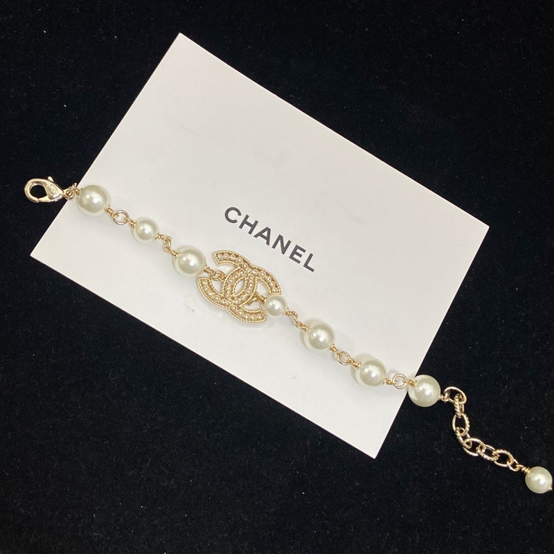 CHB50   Women's Double C Hollow Pearl Bracelet Jewelry