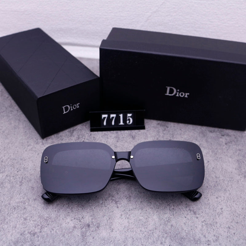 7715 Sunglasses with box