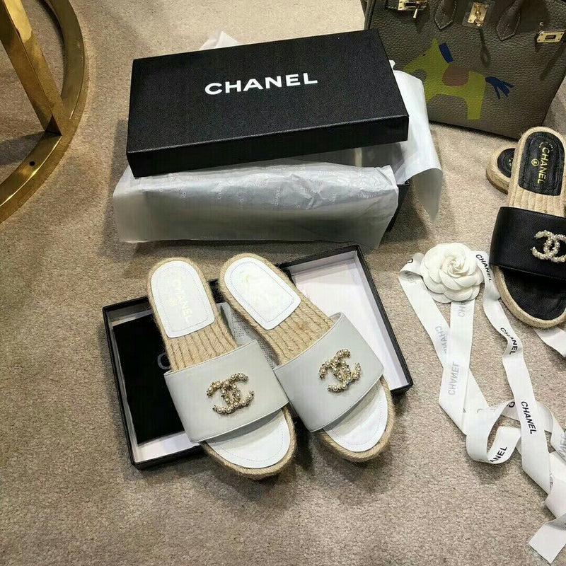 MCS0 Leather slippers shoes 35-40 With box