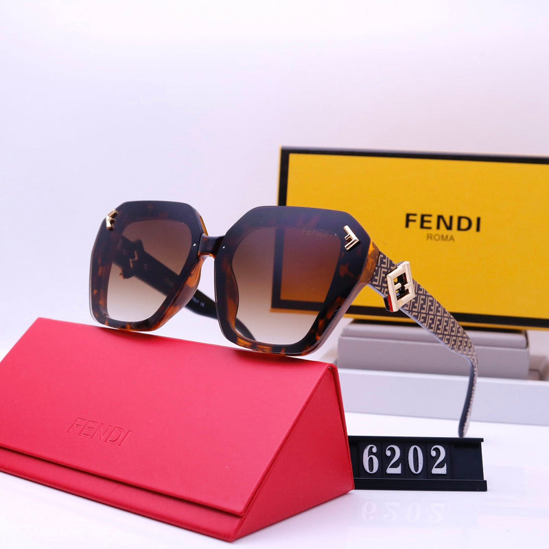 6202 Sunglasses with box