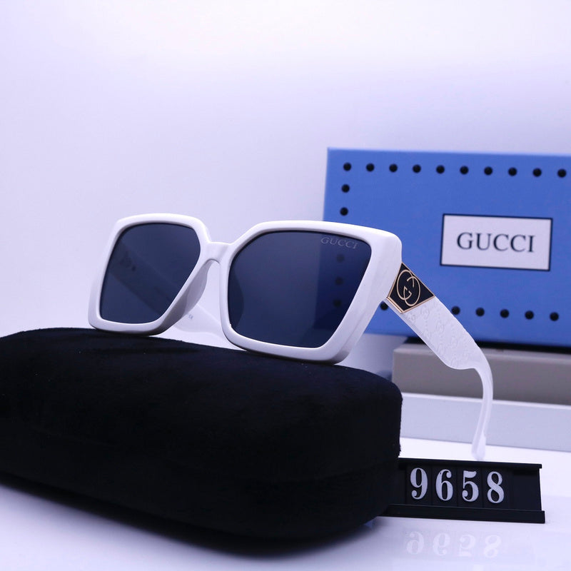 9658 Sunglasses with box