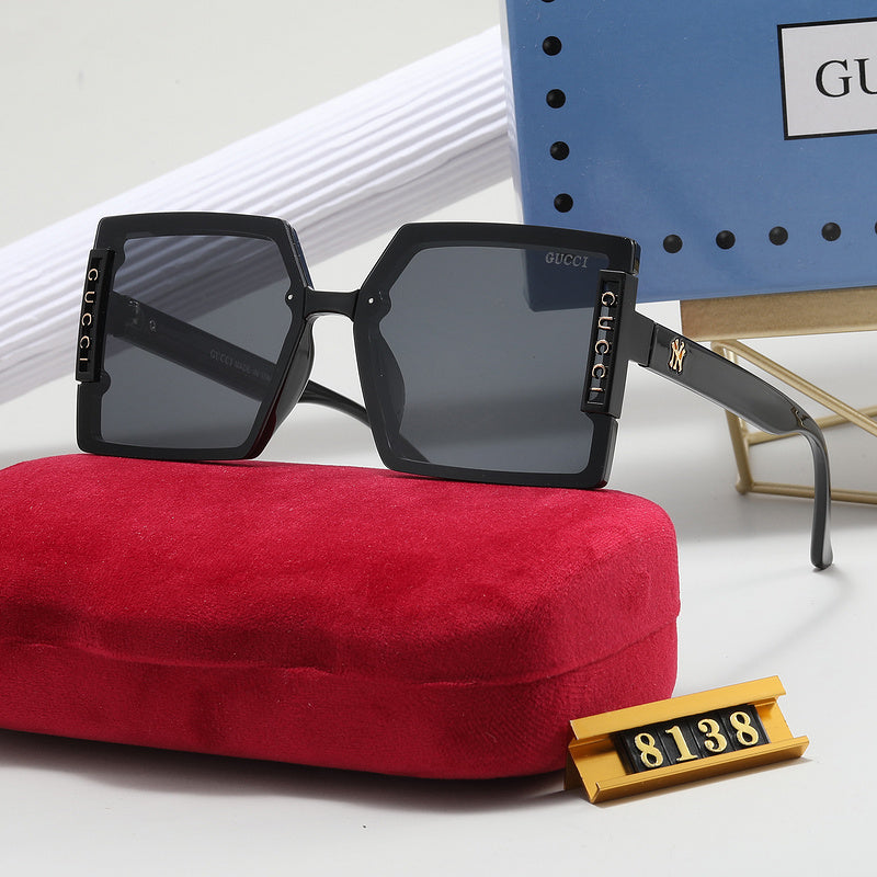 8138 Sunglasses with box