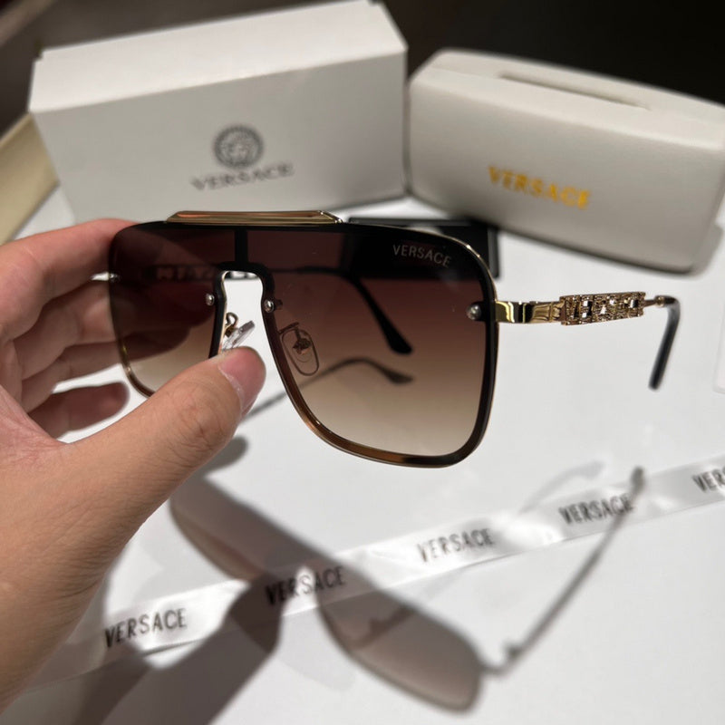 8844 Sunglasses with box