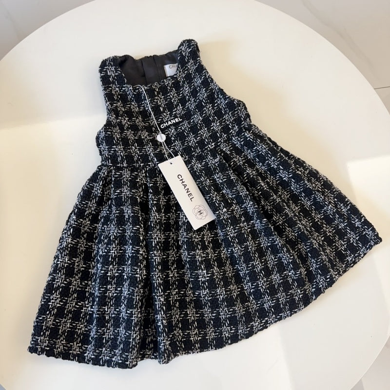 TCHC17  New style girls' spring and autumn thin woolen skirt+outerwear Clothing
