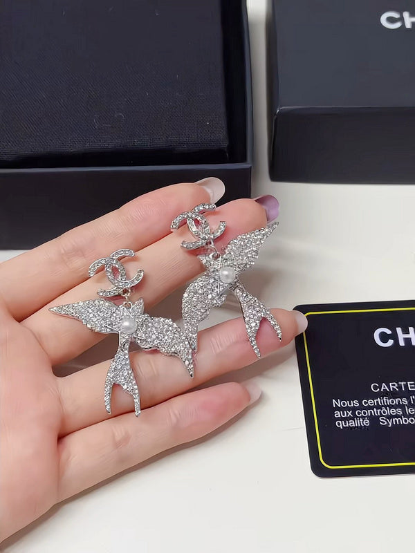 A1148   Women's Flying Bird Earrings Jewelry