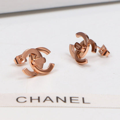 CHE16 double C Gold Plated ear studs  Jewelry