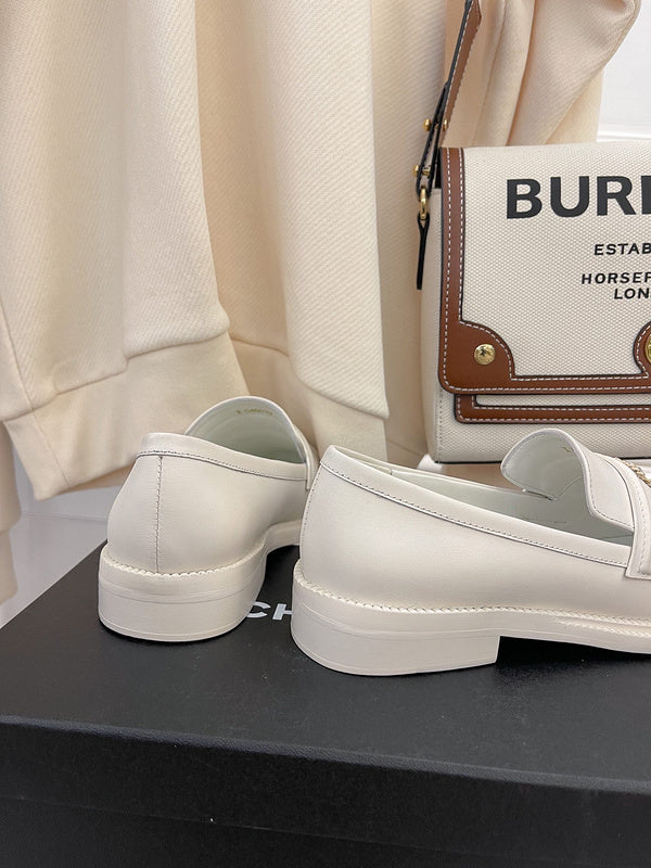 unique-id-227ce2bb-eaea-43c9-8663-1be4122e207e