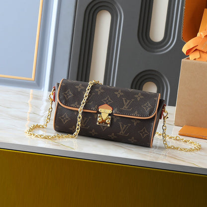 LLP218 Shoulder Bag 20.5-11-6CM Bags With Box