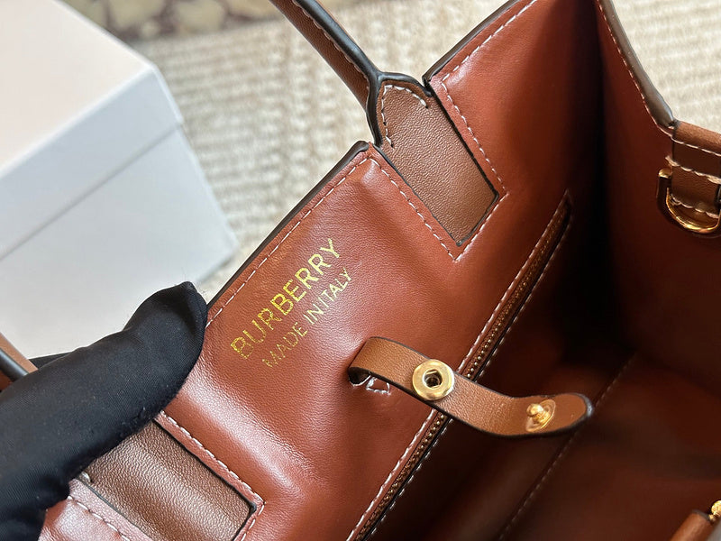 MBP4 Bag 27-22CM Leather Bags